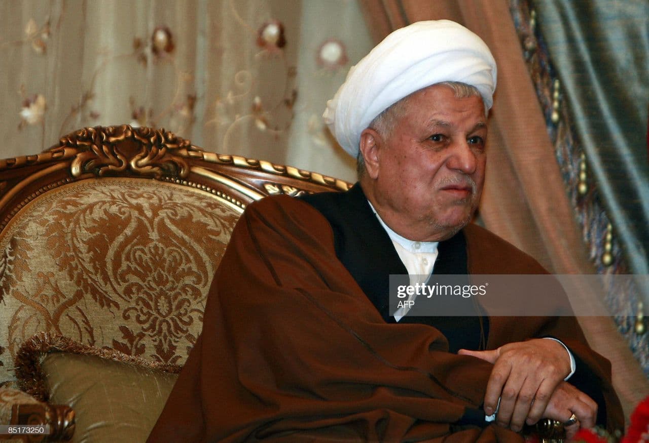 خاطرات آیت الله هاشمی رفسنجانی، ۲ بهمن ۱۳۷۷: از سفر عبدالله نوری به عربستان تا پیام سفیر ایران در ریاض