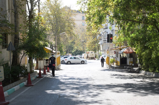 جمع‌آوری درهای غیرمجاز کوچه ها و بن‌بست‌های شمال تهران