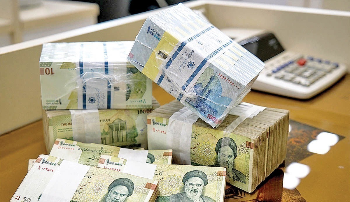 بانک مرکزی: واریز وجه در معاملات به حساب نفر سوم مصداق پولشویی است