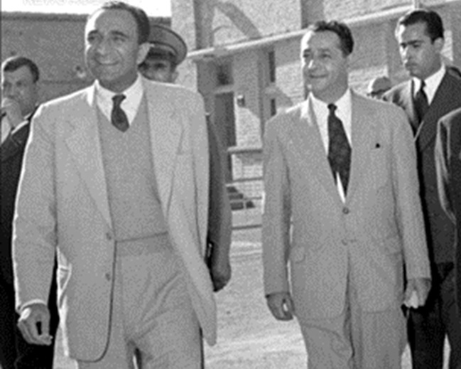 یادداشت‌های علم، سه‌شنبه ۵ اردیبهشت ۱۳۵۱: بارک الله بر خانم گاندی که با یک ضربت در پاکستان شرقی هزاران استفاده سیاسی کرده است