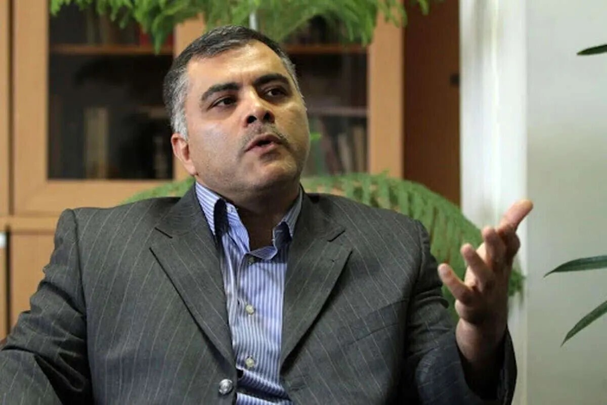 وزیر نفت: قیمت بنزین سوپر وارداتی پس از اعمال هزینه‌های نهایی، اعلام می‌شود/ پس از اجرای طرح‌های کیفی سازی، با میزان مناسب‌تری از عرضه بنزین با کیفیت رو‌به‌رو خواهیم بود