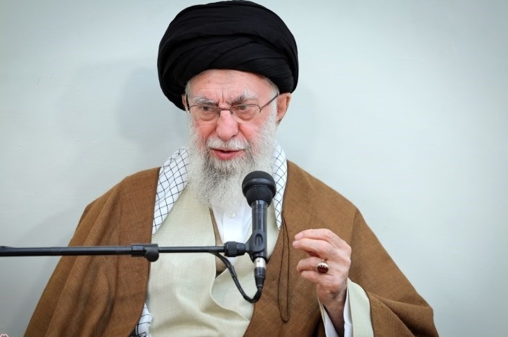 رهبر انقلاب: خبرهای حوادث معادن در سال‌های گذشته اسف‌بار است؛ مسئلهٔ ایمنیِ کارگران باید تامین شود