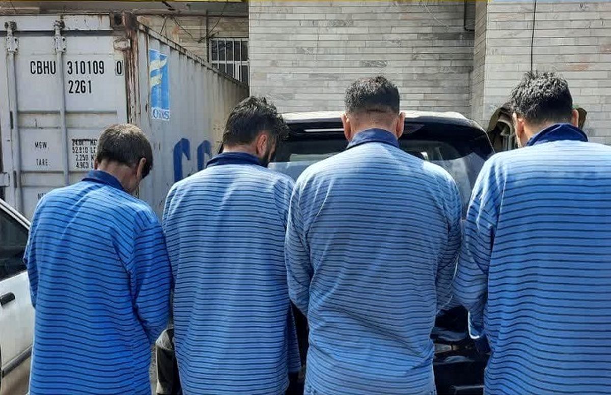 فرمانده انتظامی تهران: انتشار فیلم‌های سرقت در فضای مجازی ارتباطی با دستگیری سارقان ندارد / پلیس به هر حال کار خود را انجام می‌دهد؛ این مسئله تنها باعث کشف جرم سریعتر می‌شود