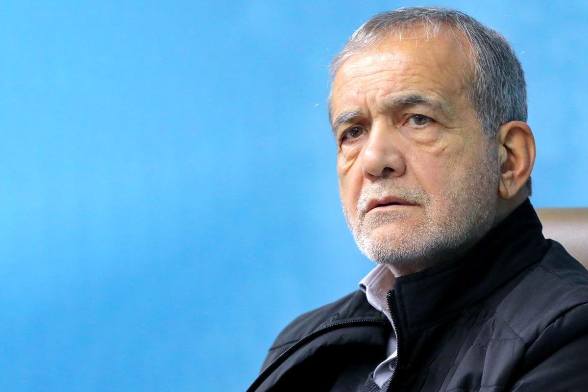 پزشکیان: آمریکایی‌ها برای فروش اسلحه خود مجبورند جنگ راه بیندازند