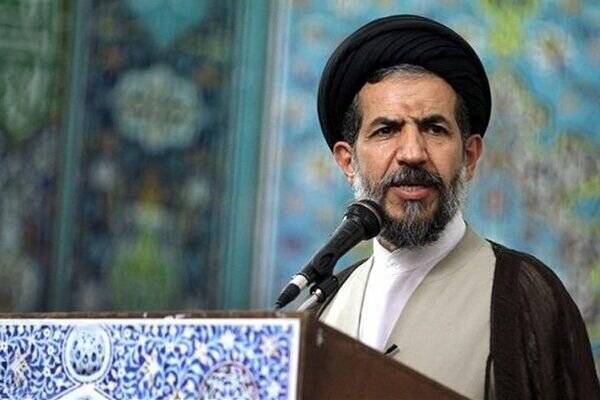 ابوترابی فرد، امام جمعه وقت تهران: نگاه به آمار تولد نوزادان هشدار جدی برای آینده کشور است / پیش بینی می شود جمعیت سالخورده ایران در سال ۱۴۳۵ به حدود ۲۲ میلیون نفر برسد