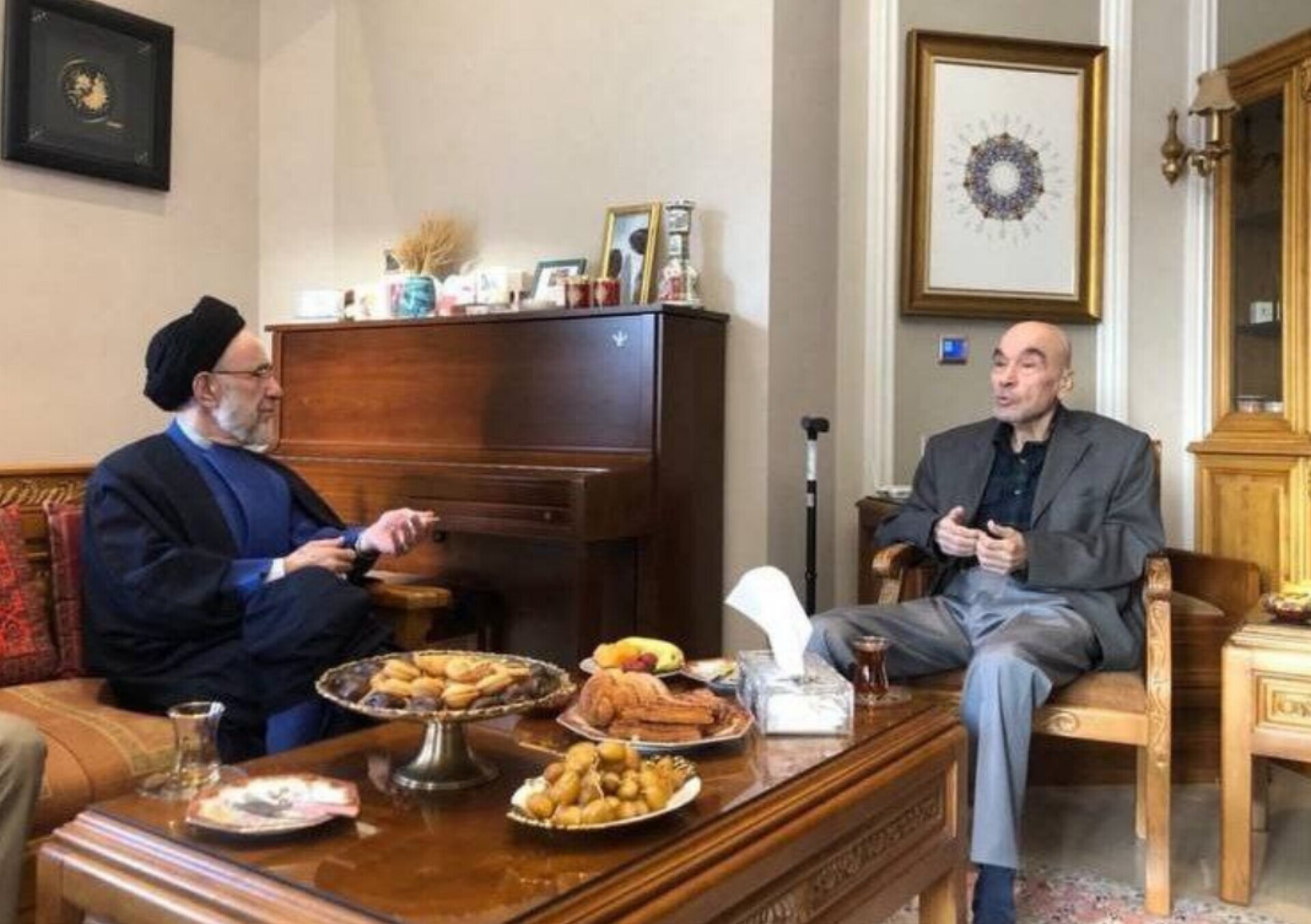 سید محمد خاتمی به دیدار رضا داوری اردکانی رفت
