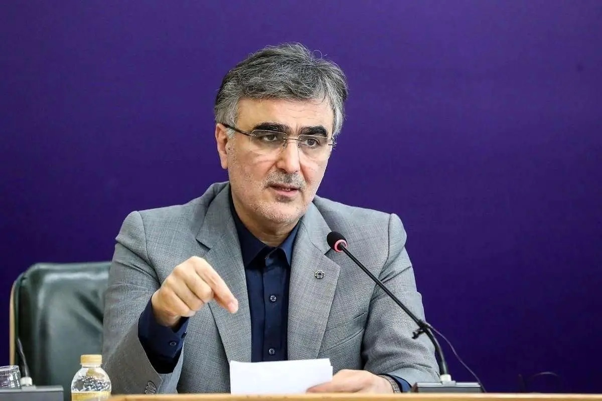 رئیس کل بانک مرکزی می گوید ایران و عمان بانک مشترک ایجاد می‌کنند