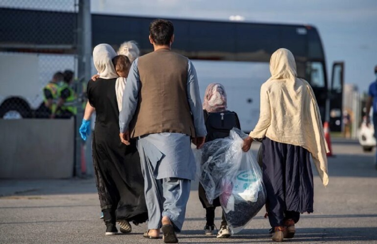 سخنگوی فراجا: اتباع خارجی غیرمجاز تحت هیچ شرایطی نمی‌توانند در ایران باقی بمانند / در یک سال گذشته بیش از یک میلیون و ۱۷۶ هزار نفر از اتباع غیرمجاز به کشور‌های خود بازگردانده شده‌اند