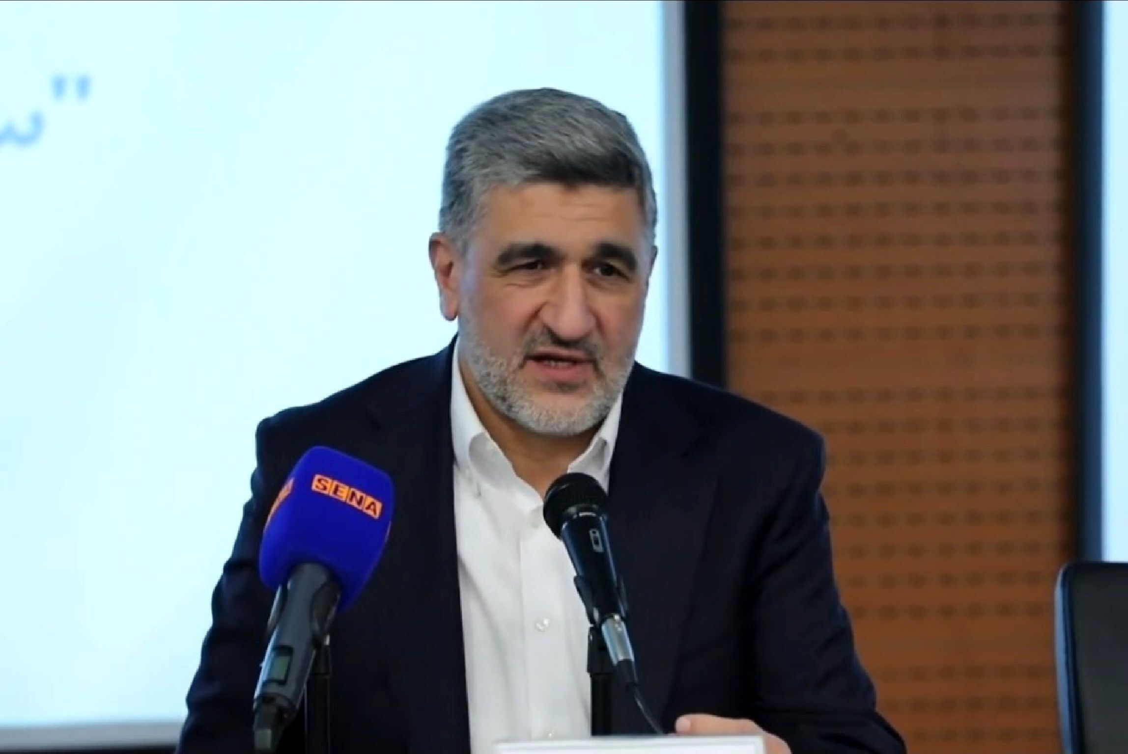 رئیس سازمان بورس: زمانی که ارز تک نرخی نباشد، نمی‌توان انتظار شفافیت حداکثری از اقتصاد داشت