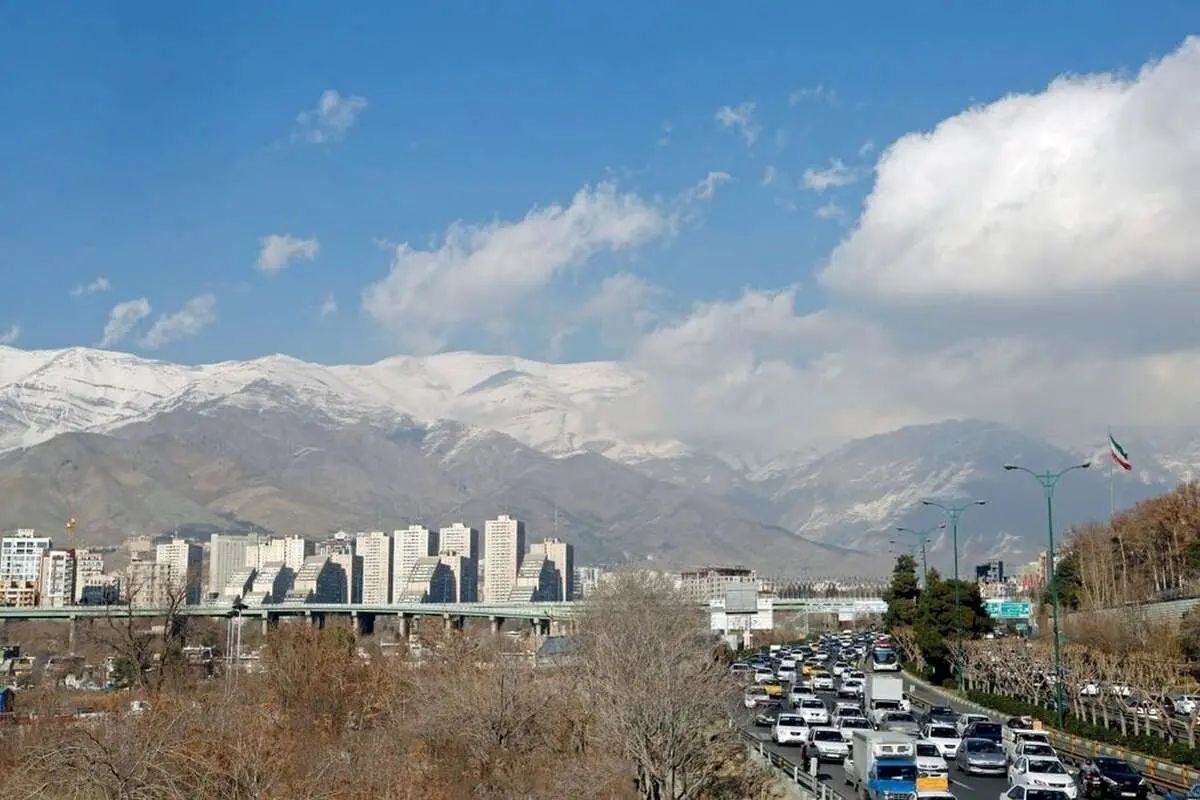 هواشناسی: کاهش نسبی دما در کشور/ افزایش وزش باد و گرد و خاک در غرب
