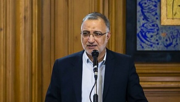 شهردار تهران: طبق آمار ۳۶۰۰ واحد در جنگ تحمیلی ۱۲ روزه آسیب دیده‌اند / حدود ۳۵۰ خانوار در ۹ هتل مستقر هستند؛ هفت هتلی که مربوط به ما نیست، شهرداری آن هتل‌ها را اجاره کرده و توزیع غذا را انجام می دهد