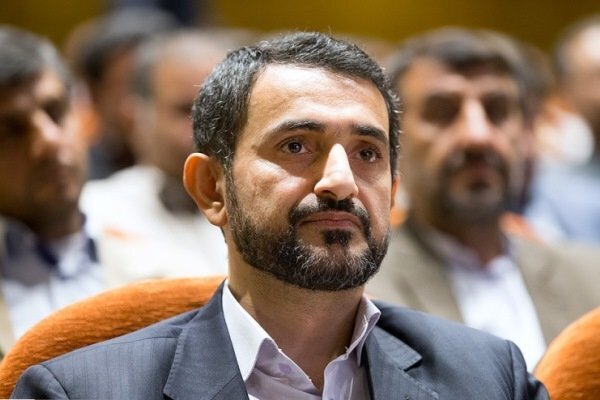 نماینده مجلس: مدعیان انقلابیگری حق ندارند مذاکرات را غیرشرافتمتدانه بخوانند/ تصمیمات با نظر ولی فقیه گرفته می‌شود/ هیچ مرجع تقلیدی حکم کشتن کسی را نداده