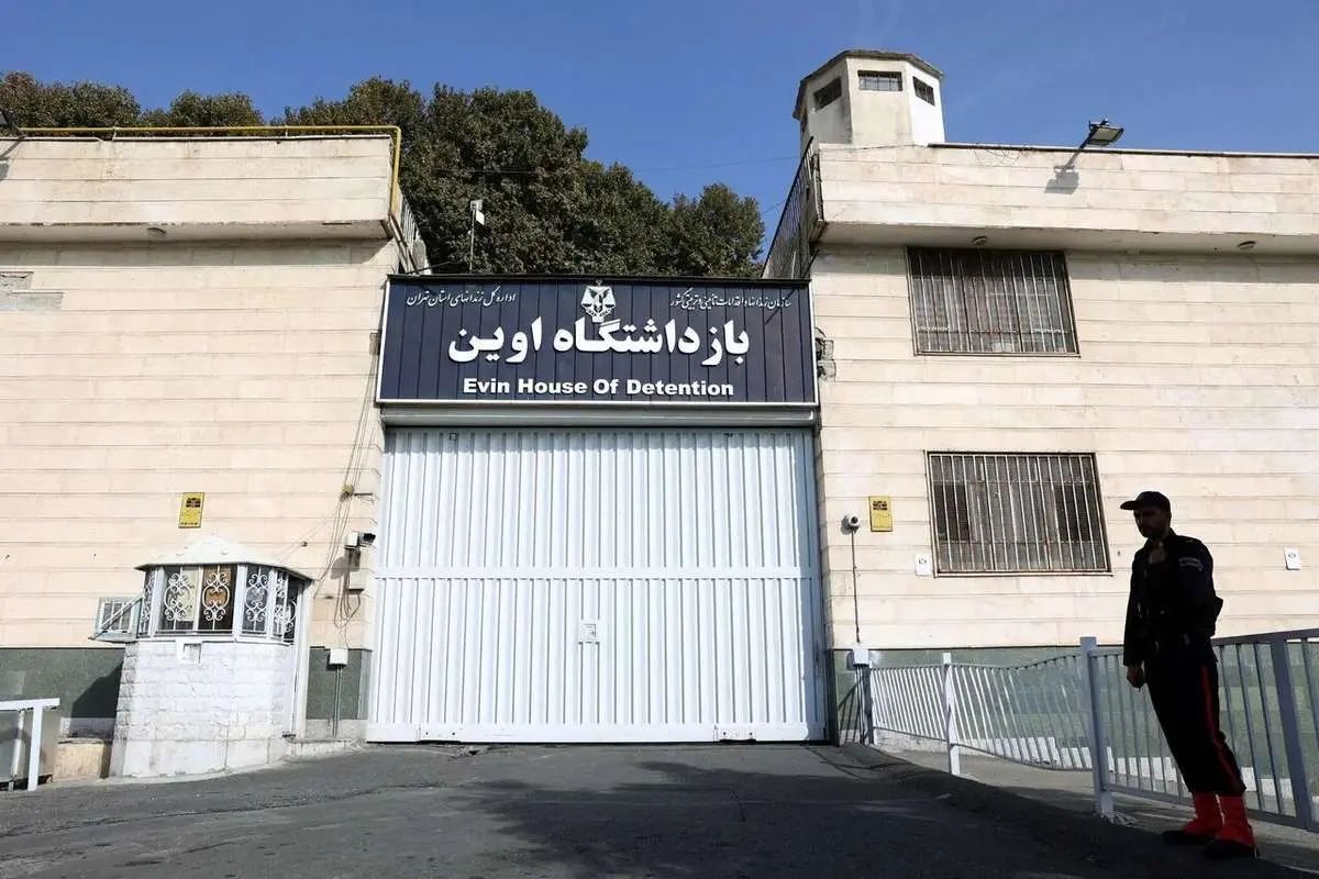 سخنگوی قوه قضائیه: یک سرباز مجروح شده در اثر حمله رژیم صهیونیستی به زندان اوین، شهید شد/ تعداد شهدای این تجاوز به ۸۰ نفر رسید/ پرونده رسیدگی به جاسوسان دستگیر شده در دستور کار دادسرا قرار دارد