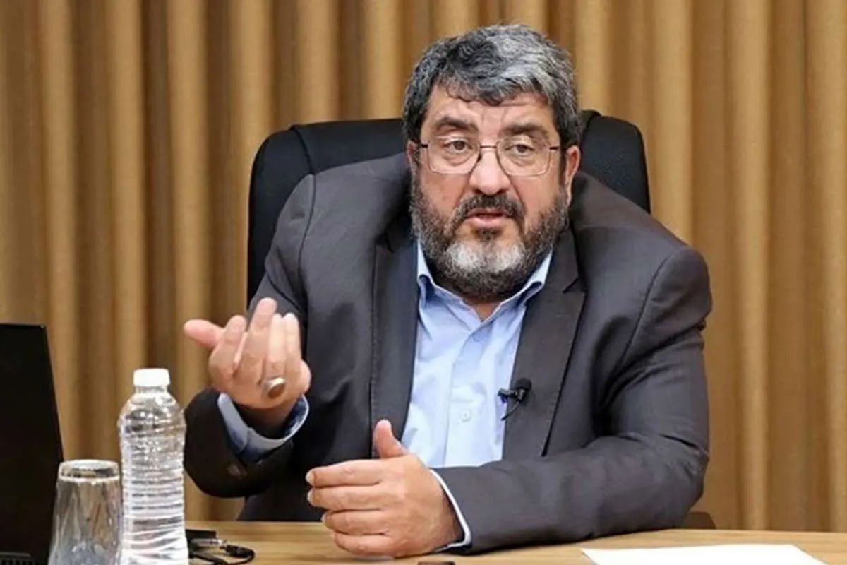 فواد ایزدی، چهره نزدیک به جلیلی: اگر ایران می‌توانست جنگ را ادامه دهد باید ادامه می‌داد / تصمیم به توقف حمله، کار سیاستگذار است