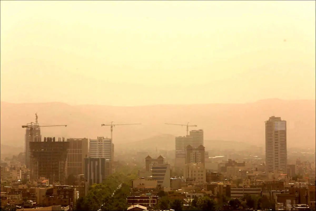 رئیس اداره محیط‌زیست تهران: آلودگی هوا و هزینه‌های سنگین حمل و دفن نخاله‌های ساختمانی، از اثرات منفی جنگ ۱۲ روزه بر روی محیط‌زیست هستند
