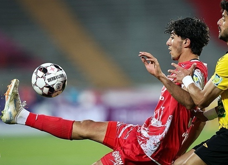 غیبت ۳ روزه براجعه در تمرینات پرسپولیس / او پاسخ تماس مربیان را نمی‌دهد!