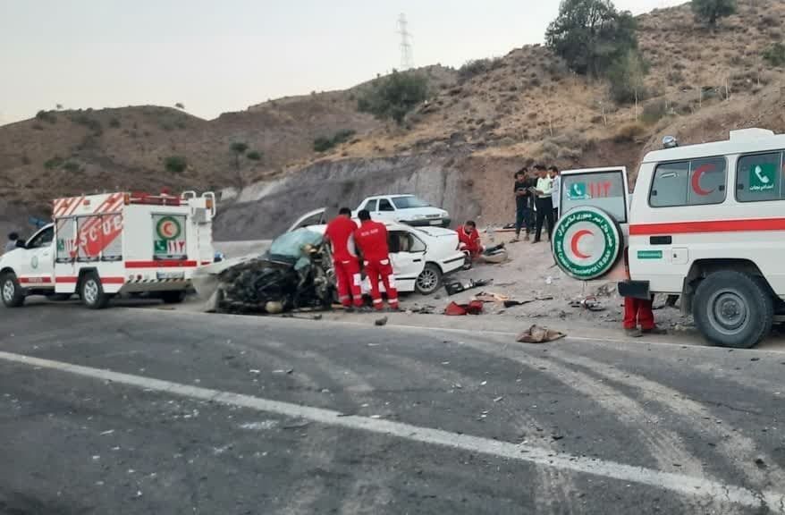 تصادف ۲ خوددری سواری در جاده چالوس ۱۲ مصدوم برجا گذاشت