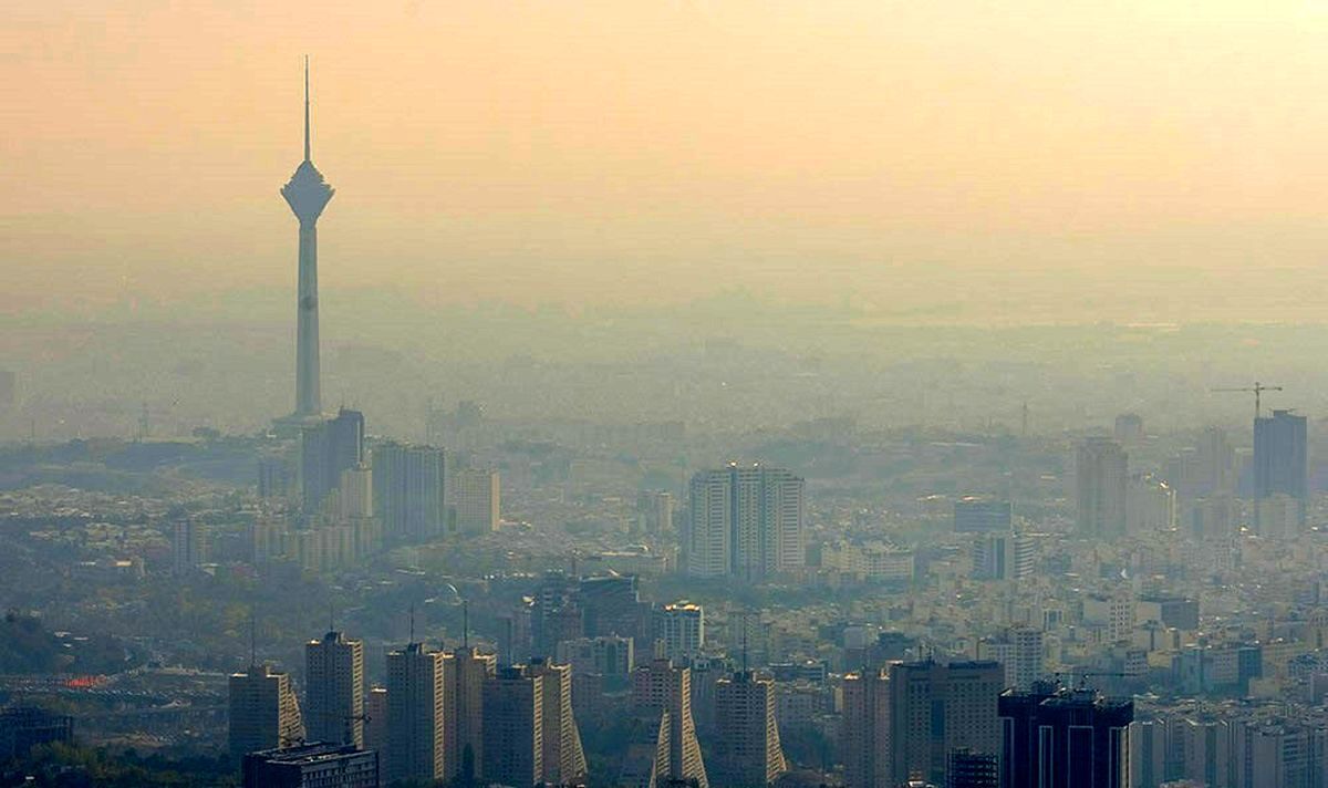 هوای تهران با شاخص کیفیت ۲۳۸ در وضعیت بسیار آلوده قرار دارد