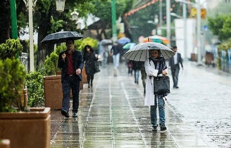 هواشناسی: رگبار و کاهش دما در برخی استان‌ها/ گرد و خاک در نقاظ مختلف کشور