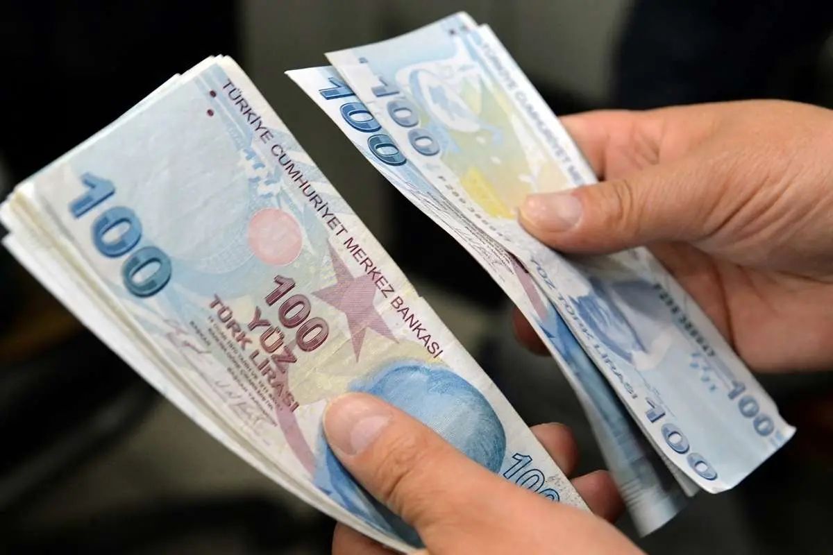 قیمت لیر، امروز چهارشنبه ۲ مهر ۱۴۰۴