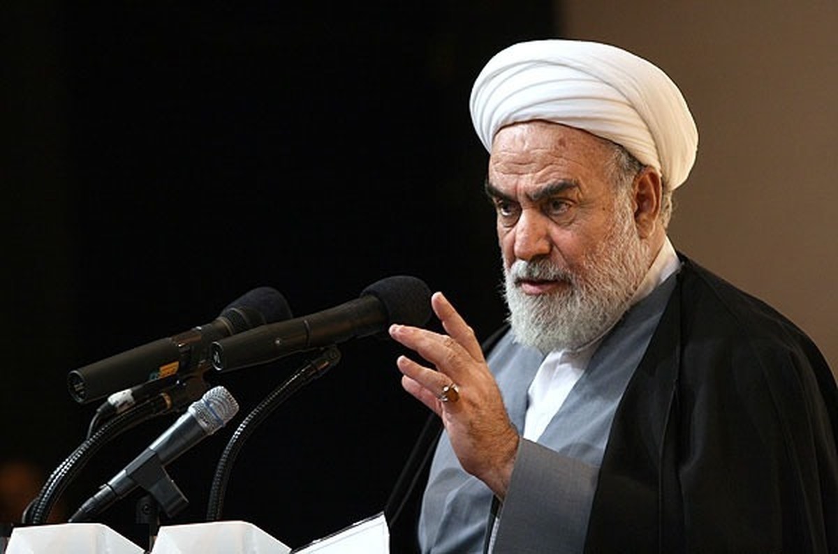 رئیس دفتر رهبر انقلاب: در حال مذاکره بودیم که به ما حمله شد / جمهوری اسلامی تاکنون ابتدائاً به جنگ هیچ کشوری نرفته است / هرگز تسلیم زور نمی‌شویم