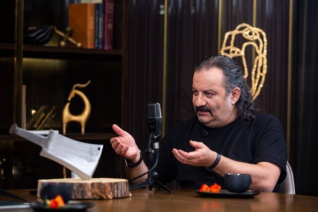 مهراب قاسمخانی: حاضر نیستم به تلویزیون برگردم