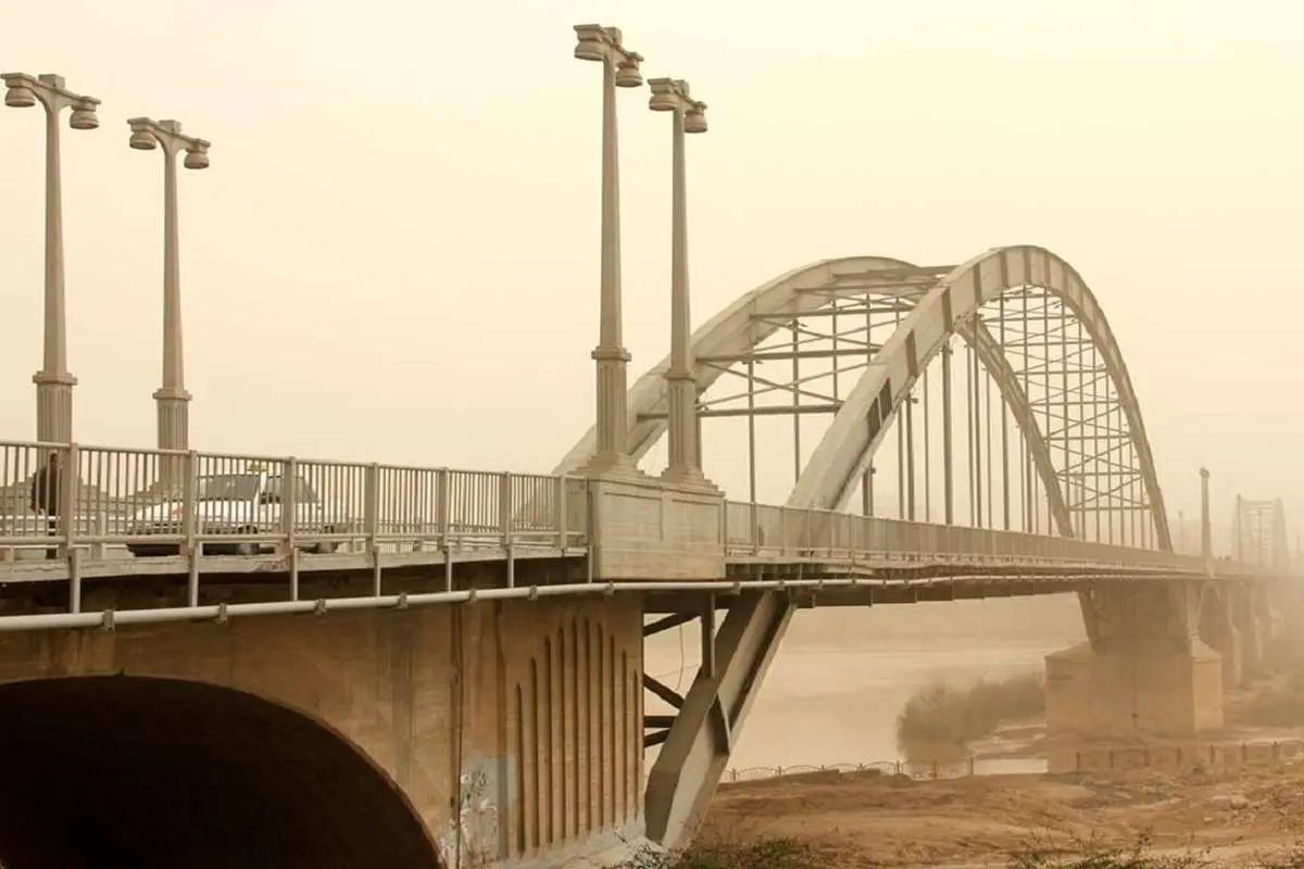 آلودگی هوا زمان شروع کار ادارات و مدارس چهار شهرستان خوزستان را تغییر داد