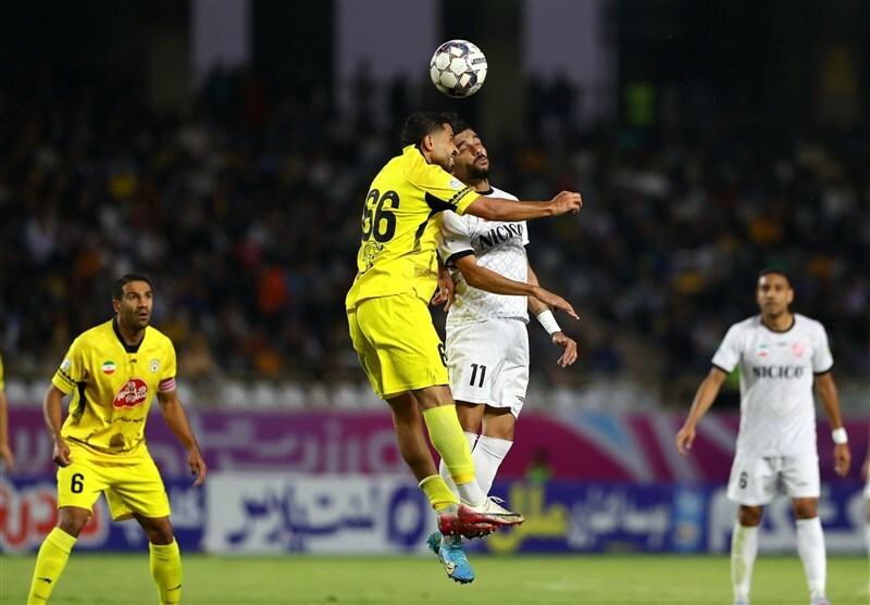 فجر سپاسی از شکست در شیراز گریخت / رؤیای فرار مس از قعر تعبیر نشد