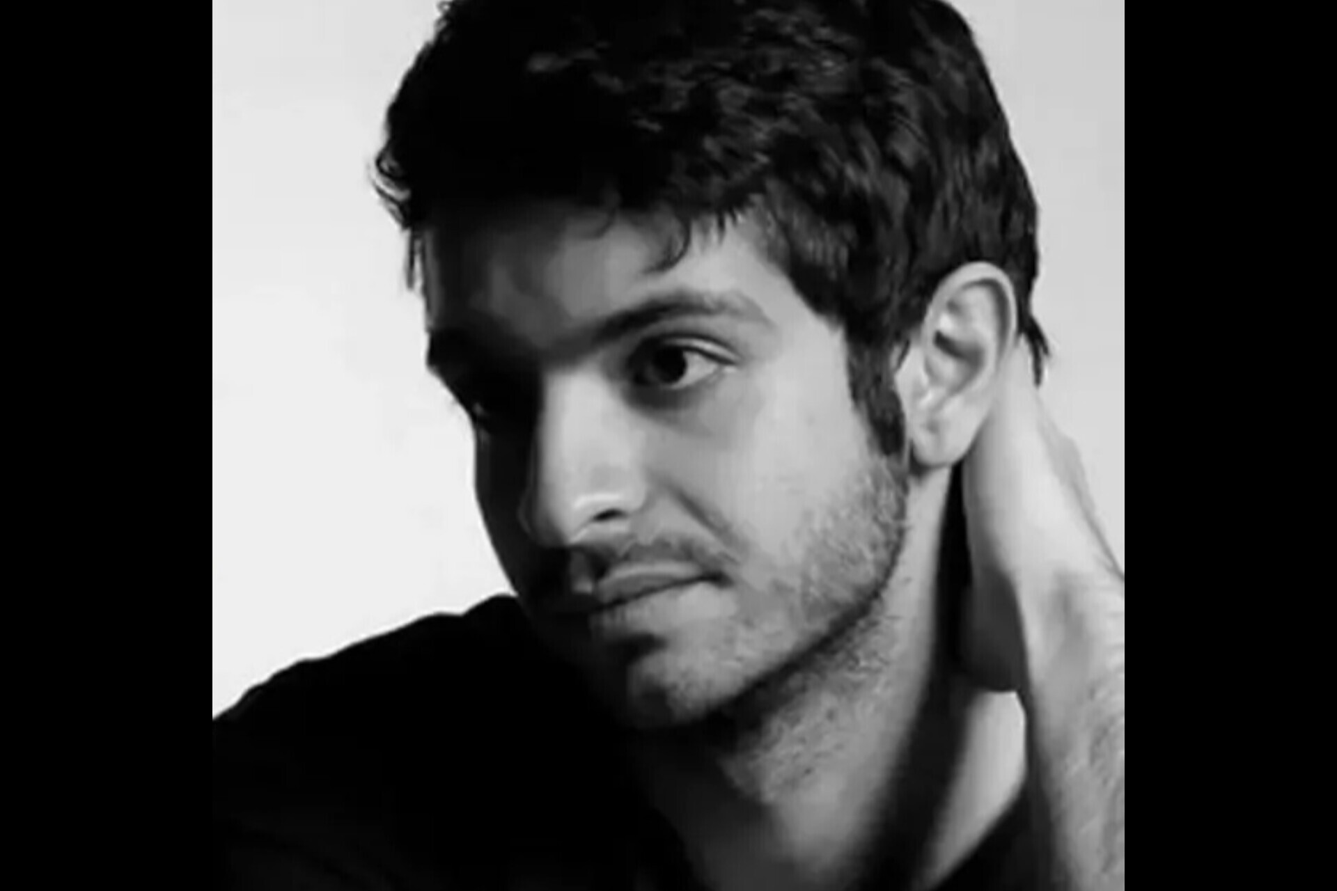 یک ایرانی نامزد دریافت بهترین اجرای موسیقی آفریقا در گِرَمی شد