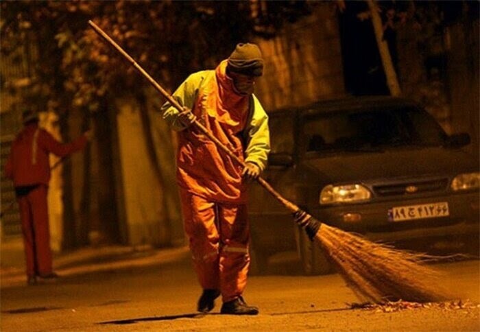 شهرداری تهران: در پی جان‌ باختن چهار پاکبان در یک تصادف رانندگی در شب، ساعت کاری نیروها از هفت صبح آغاز می‌شود تا در دید کامل رانندگان باشند