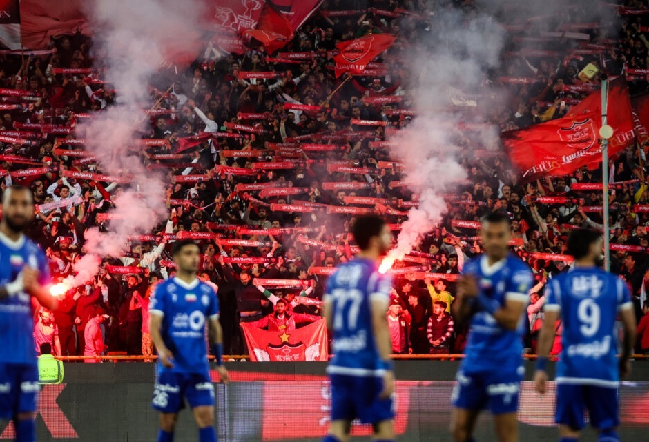 بیانیه باشگاه پرسپولیس درباره اتفاقات پایان بازی با استقلال: هیچ برد و باختی ارزش خدشه‌دار شدن حرمت انسان‌ها را ندارد / توهین‌ها و بداخلاقی‌ها همانند بومرنگی است که روزی به خود ما هم برخواهد گشت