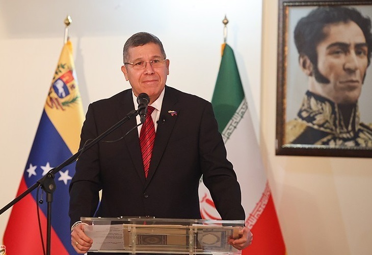 واکنش سفیر ونزوئلا درخصوص اخباری از آمادگی کاراکاس برای قطع روابط با ایران، چین و روسیه در صورت حمله نکردن آمریکا: هرگز نخواهیم پذیرفت که هیچ دولت خارجی سیاست داخلی یا خارجی ما را تعیین کند / اتحاد ما با پکن، مسکو و تهران راهبردی است