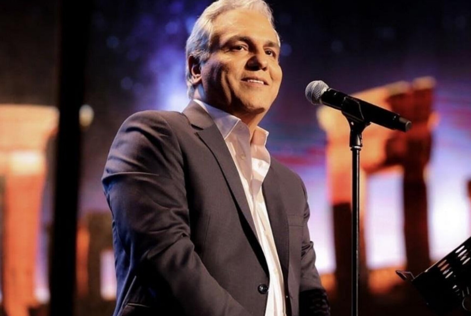 ادعای یک رسانه: قیمت بلیت کنسرت مهران مدیری در دبی، از جنیفر لوپز گران‌تر بود/ هر بلیت کنسرت این هنرمند ایرانی، بین ۹ تا ۴۵ میلیون تومان فروخته شد