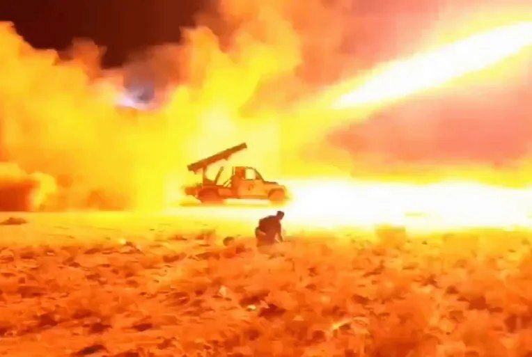 حملهٔ نیروهای سوریهٔ دموکراتیک (قسد) به مواضع ارتش سوریه در حومهٔ رقه / تعدادی از سربازان ارتش سوریه کشته شدند