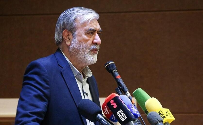 رئیس کمیسیون امنیت ملی مجلس: ۳ رای مخالف و ۱۲ رای ممتنع به قطعنامه شورای حکام، نشان دهنده این است که ۱۵ کشور با سیاست‌های اروپا و آمریکایی‌ها همراهی ندارند / بنا نداریم آینده صنعت هسته‌ای را با قطعنامه‌های بی‌خاصیت تغییر دهیم