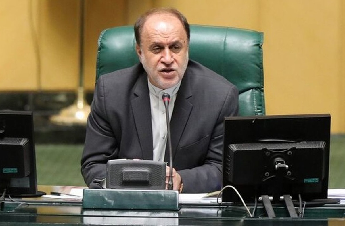 حاجی بابایی: تنها راه نجات کشور بسیجی عمل کردن است/ ملت ایران در جنگ تحمیلی با تفکر بسیجی در برابر آمریکا و رژیم صهیونیستی ایستادند