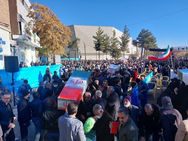 روزنامه اصولگرا: بعد از جنگ ۱۲ روزه رادیکال‌ها جای خدا نشسته‌اند و برای شهدای این جنگ تعیین تکلیف می‌کنند/ رسانه ملی هنوز دنبال ایده مخاطب ۱۰ درصدی است