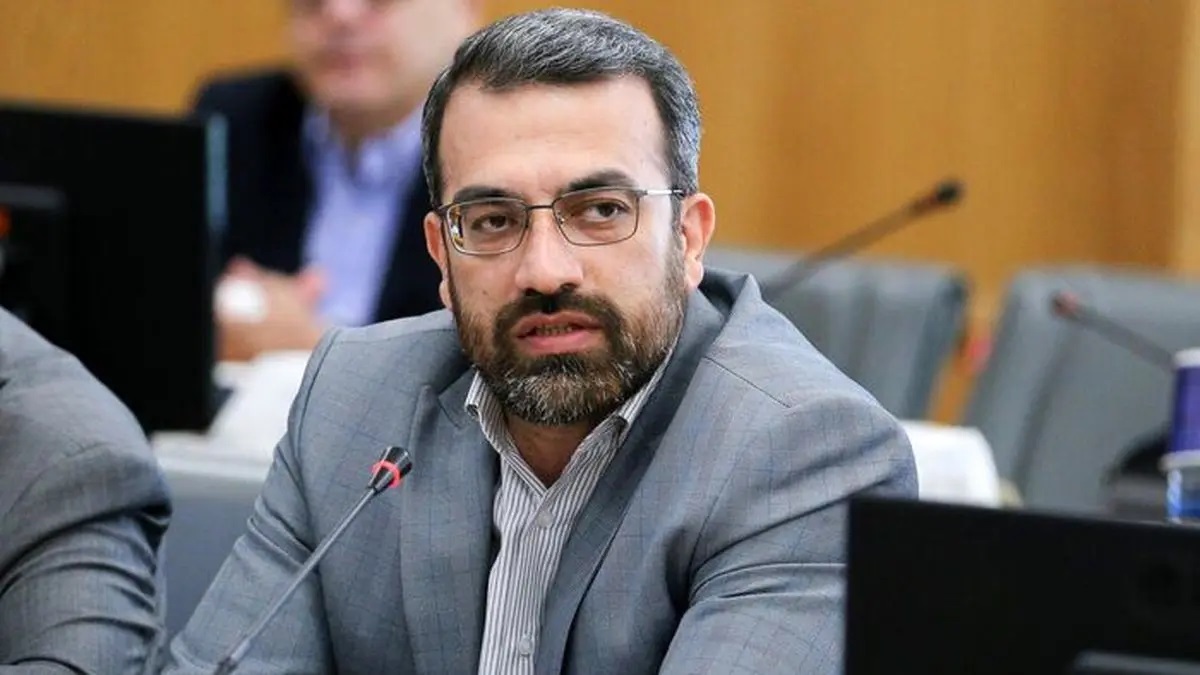 نماینده تهران: تورم روزانه به جدی‌ترین مسئله زندگی مردم تبدیل شده است / سفره خانواده‌ها کوچک شده و طبقه متوسط آسیب پذیرتر و اقشار ضعیف در معرض کاهش قدرت خرید قرار گرفتند / چنین شرایطی دیگر مسئله اقتصادی نیست، بلکه هشدار آشکار نسبت به ثبات اجتماعی است