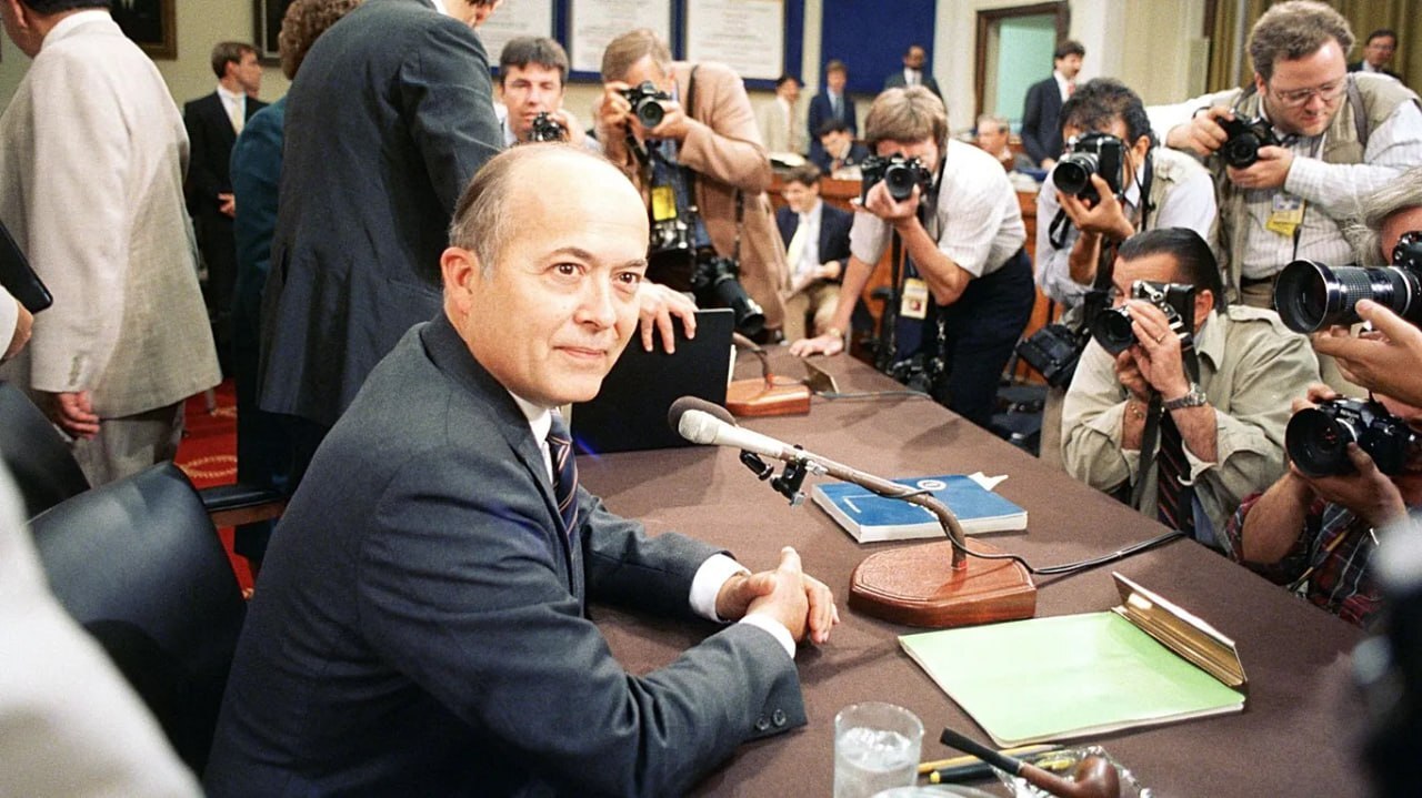 ایمیل‌هایی که راز ایران-کُنترا را فاش کرد