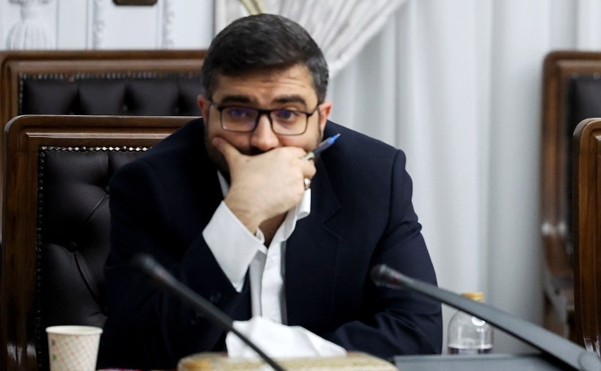 سقاب اصفهانی: من و همسرم قرار گذاشته بودیم هرکدام اتفاقی برایش افتاد، دیگری رضایت اهدای عضو بدهد / چون فاطمه در سانحه رحلت کرد، این تصمیم درباره حسنا و بعد محمدسبحان گرفته شد / آخرین شبی که کنار فاطمه بودیم، او خوابی دیده بود و گفت زودتر از من از دنیا می‌رود