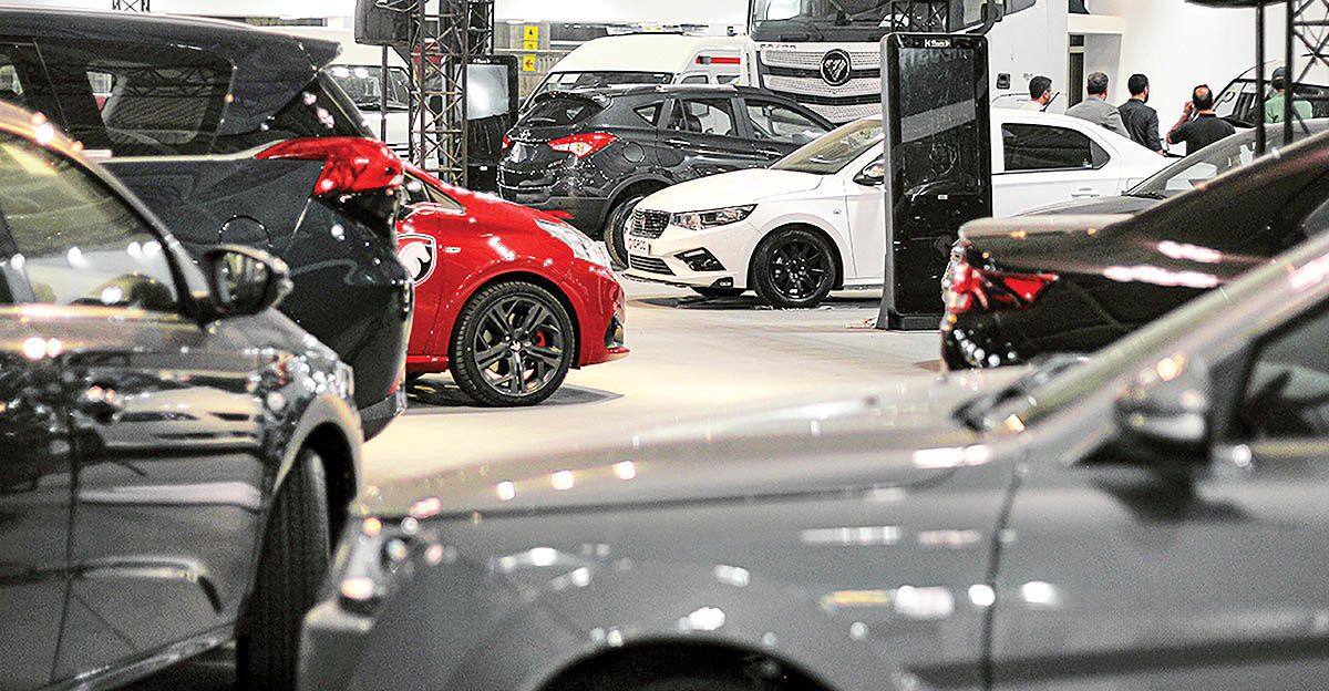 ۷۰ ماه تا خرید خودرو؛ فاصله حداقل‌بگیران با ۱۰ خودروی ایرانی