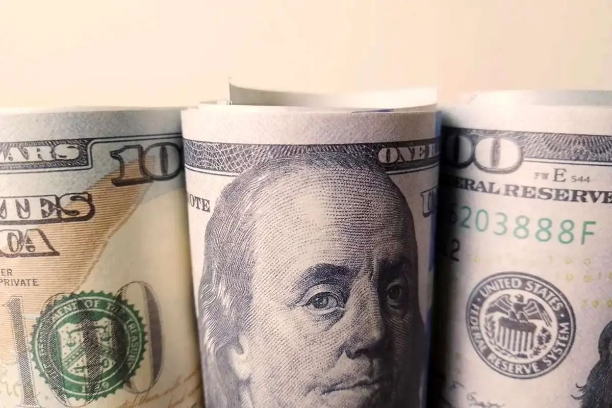 قیمت دلار آمریکا در بازار مبادله، امروز دوشنبه ۲۴ آذر ۱۴۰۴