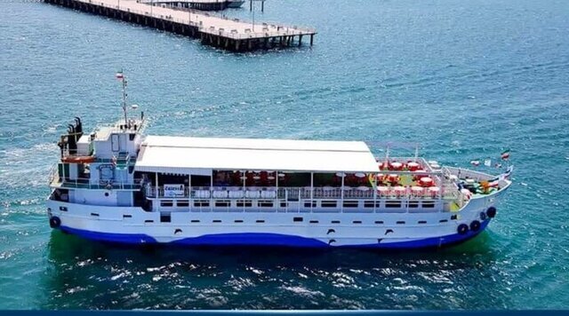 صدور هشدار سطح قرمز هواشناسی؛ تردد همه شناور‌ها در جزیره کیش متوقف شد