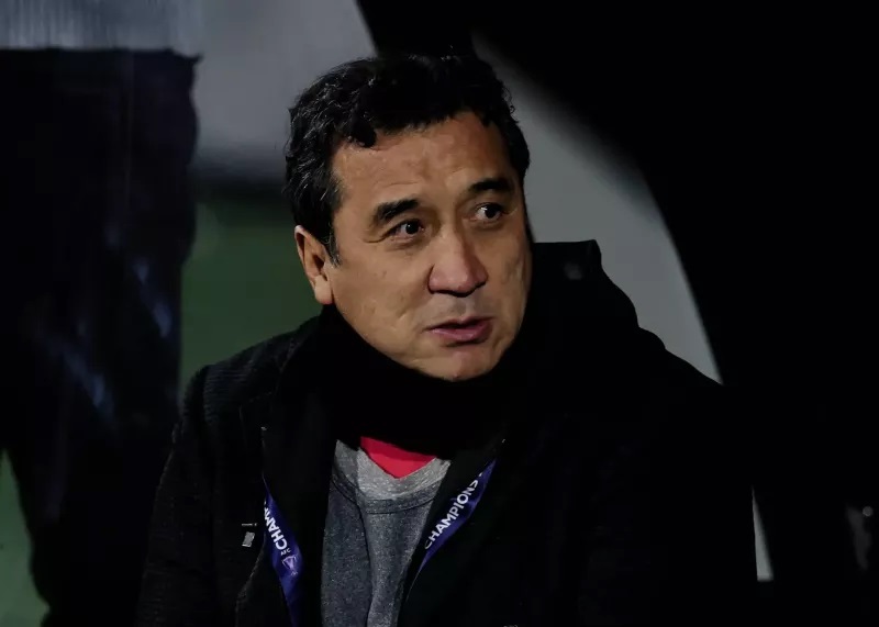 خداداد عزیزی: وظیفه داشتم از آقا کریم عذرخواهی کنم / فحاشی به بازیکنان و خانواده آنها در حال تبدیل به اپیدمی است