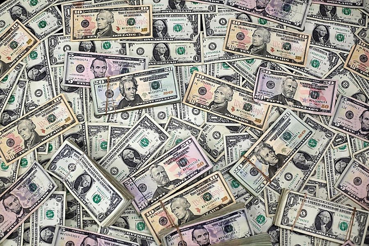 قیمت دلار آمریکا در بازار مبادله، امروز شنبه ۶ دی ۱۴۰۴