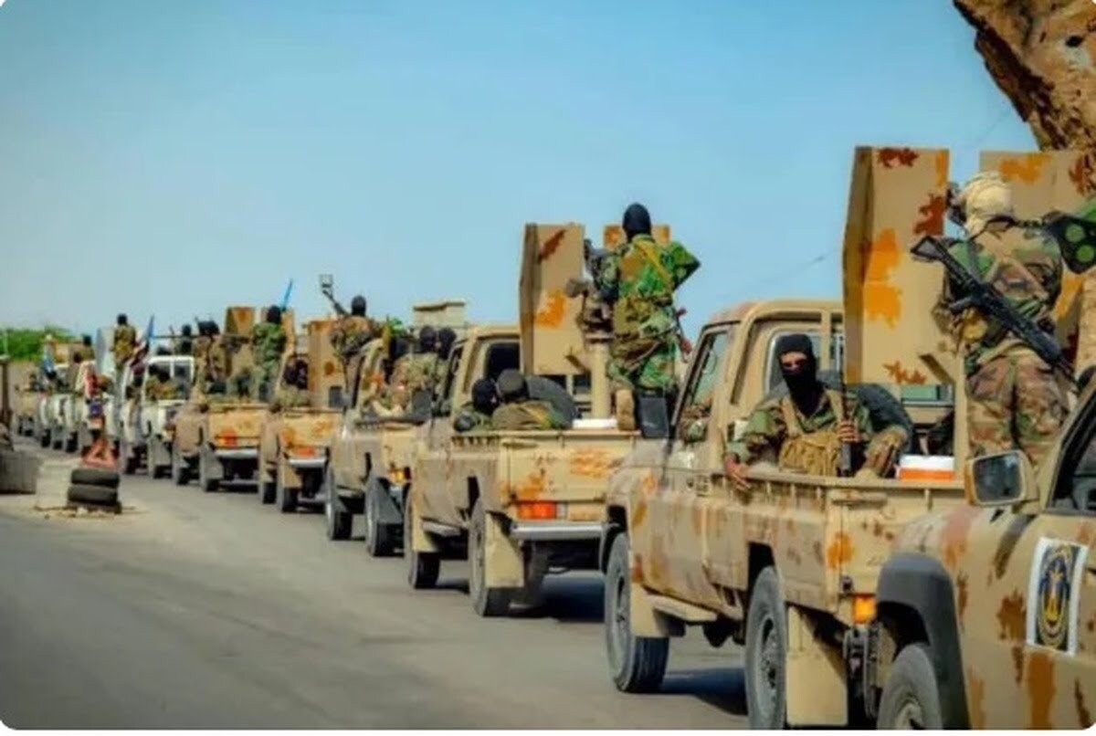 رئیس شورای رهبری یمن: همه نیروهای اماراتی باید ظرف ۲۴ ساعت از تمام اراضی یمن خارج شوند