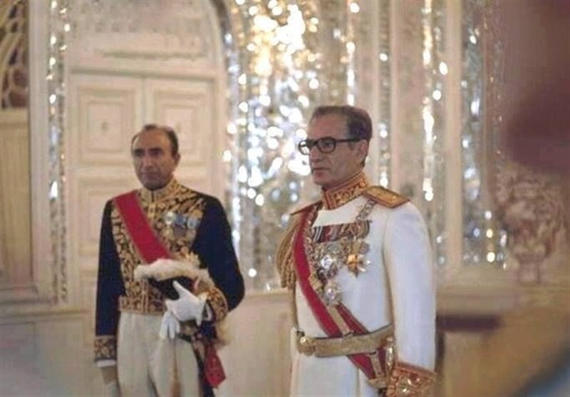 یادداشت‌های علم، سه شنبه ۲۹ خرداد ۱۳۵۲