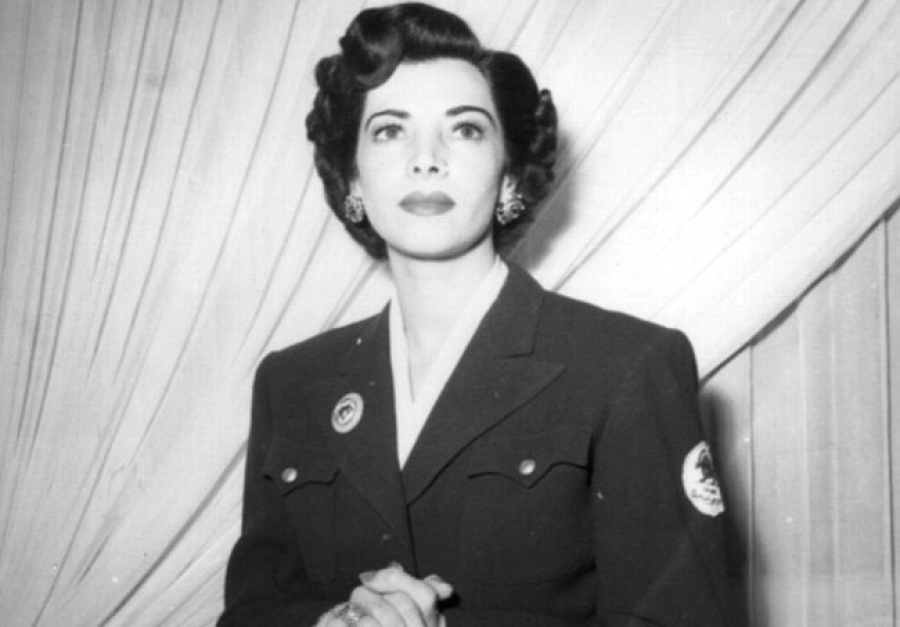 یادداشت‌های علم، شنبه ۲ تیر ۱۳۵۲: شمس تعریف کرد «یک وقتی رفتم پیش بابا گفتم، من می‌خواهم زنده نباشم و بمیرم؛ ایشان شروع به گریه کرد و گفت چرا تو بمیری؟ کاش من برای تو بمیرم»